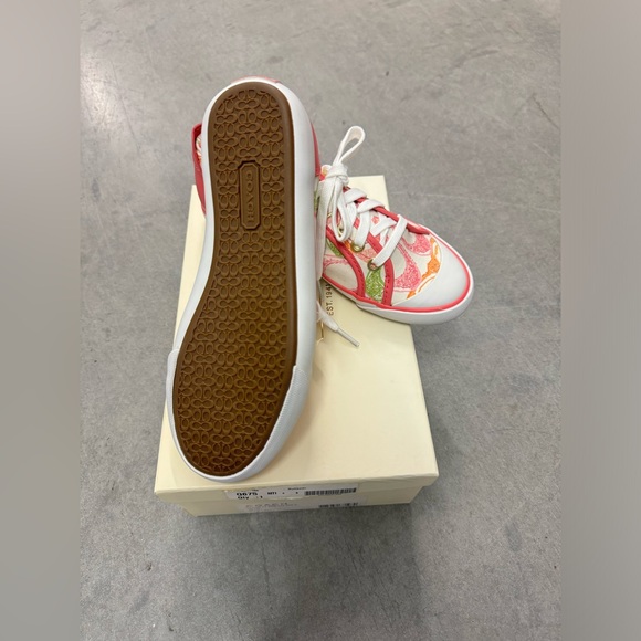 NIB Coach Women’s SZ 6M/36.5M Barrette Dream Muiti Color Signature LogoC Sneaker - Picture 5 of 7